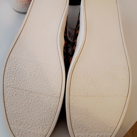 SOLD | Old Navy Canvas Slip-On Sneakers for Women - Picture 5 of 8